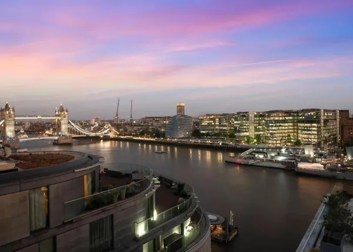 Luxury Riverside Penthouse 2000Sqft