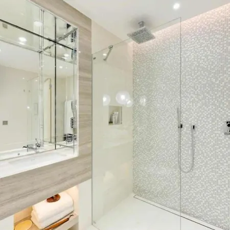 Luxury Riverside Penthouse 2000Sqft Londres Exterior foto