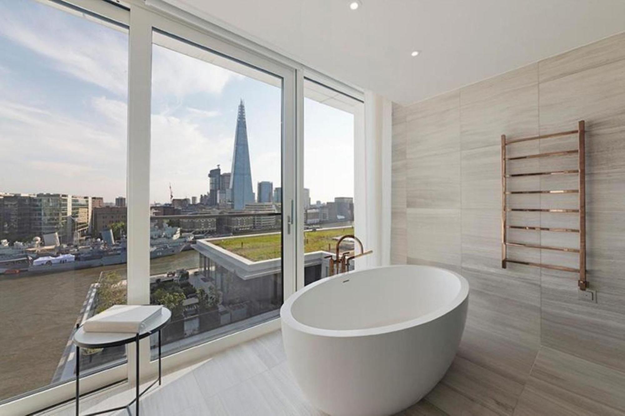 Luxury Riverside Penthouse 2000sqft Appartement Londres